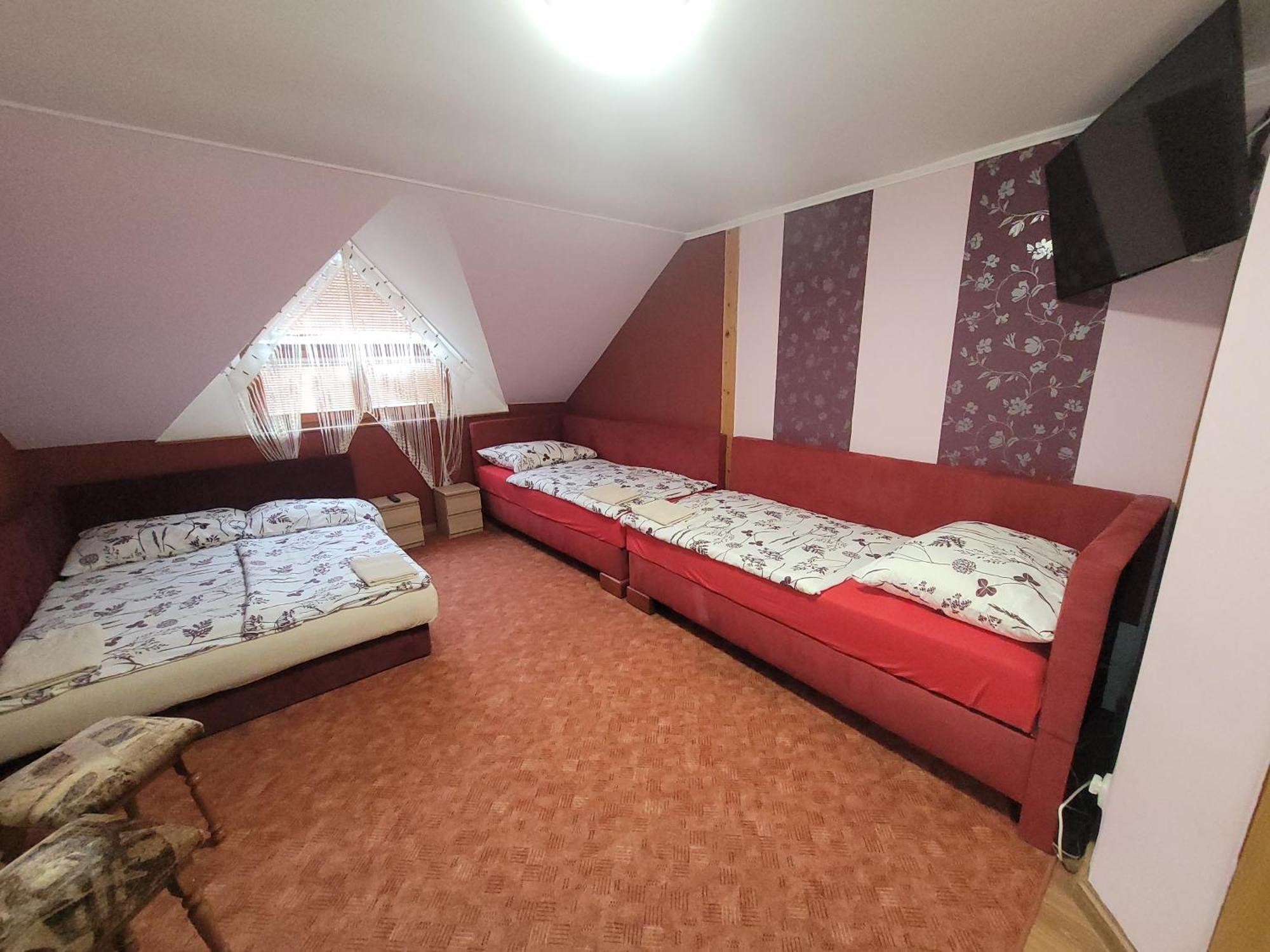 Penzion Korzo Štúrovo Esterno foto